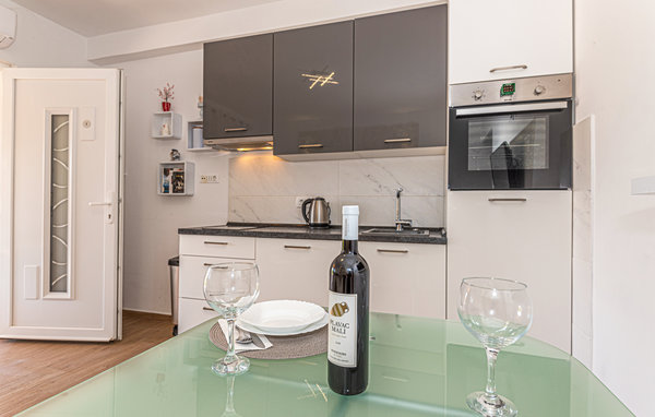 Apartman - Sibenik-Vrpolje , Hrvatska - CDJ929 402