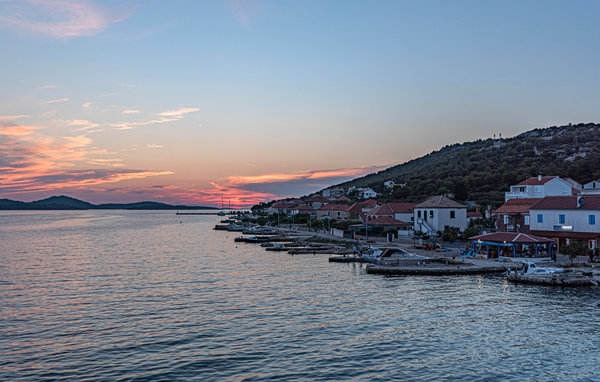 Feriebolig Holiday Home on Island Kaprije