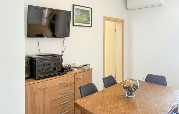 Apartment - Solta - Stomorska , Croatia - CDO254 401