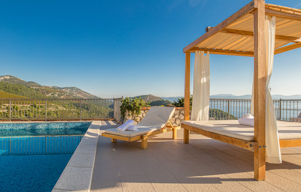 Vacation home 
