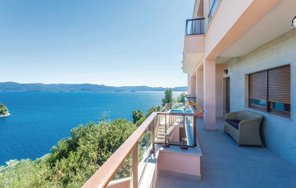 Kuća-za-odmor - Ploce-Kremena , Hrvatska - CDR205 202