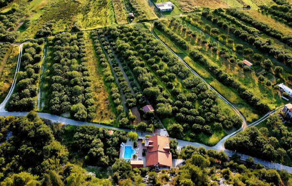 Holiday Home - Ploce-Bacina , Croatia - CDR342 85