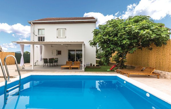 Lejlighed - Ploce-Metkovic , Kroatien - CDR425 81