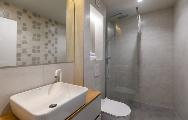 Semesterhus - Ploce-Kremena , Kroatien - CDR511 706