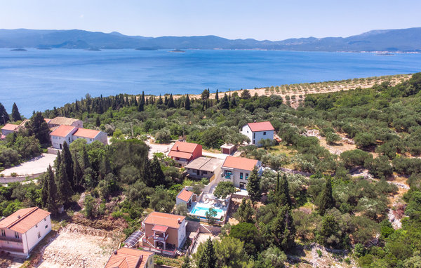 Semesterhus - Ploce-Kremena , Kroatien - CDR511 81