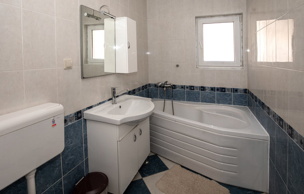 Apartment - Ploce-Komarna , Croatia - CDR527 706