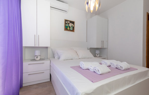Apartment - Ploce-Komarna , Croatia - CDR527 602
