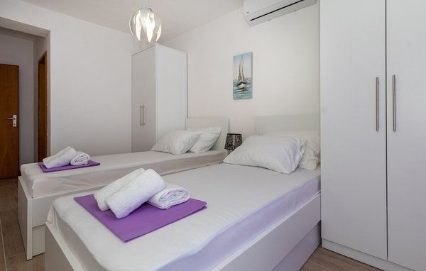 Apartment - Ploce-Komarna , Croatia - CDR527 607