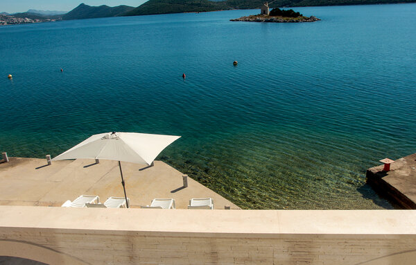 Apartamento - Ploce-Klek , Croacia - CDR634 202