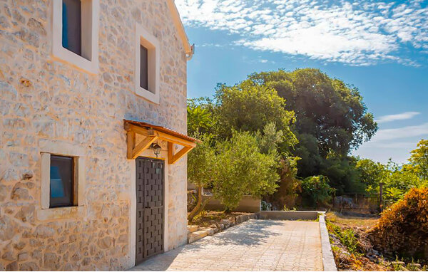 Holiday Home - Ploce-Komin , Croatia - CDR639 81