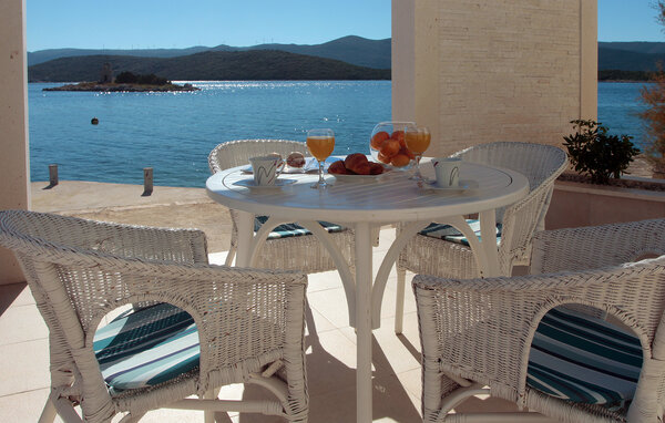 Ferieleilighet - Ploce-Klek , Kroatia - CDR641 2