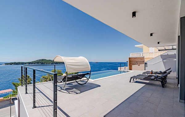 Vacation home 