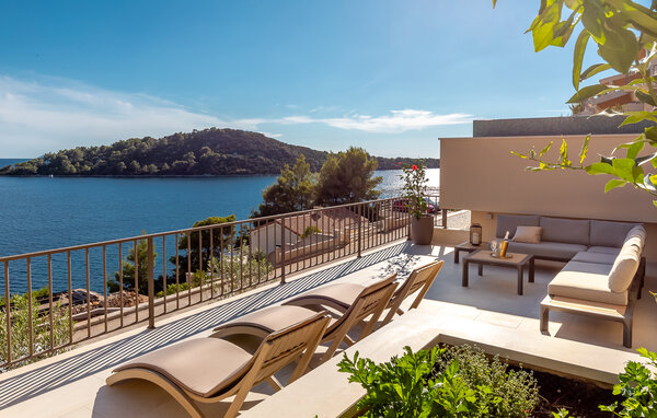 Domy wakacyjne - Korcula-Karbuni , Chorwacja - CDS977 102
