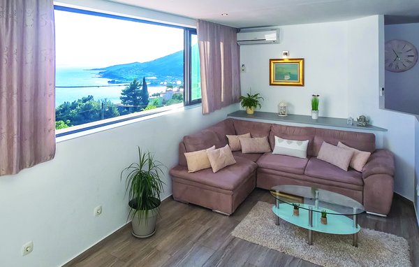 Domy wakacyjne - Omis , Chorwacja - CDT586 304