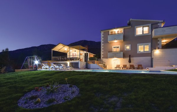 Holiday Home - Split-Strozanac , Croatia - CDT965 84