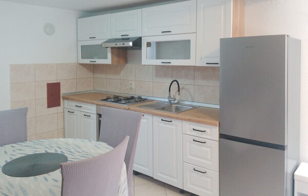 Semesterhus - Iz-Veli Iz , Kroatien - CDU247 402