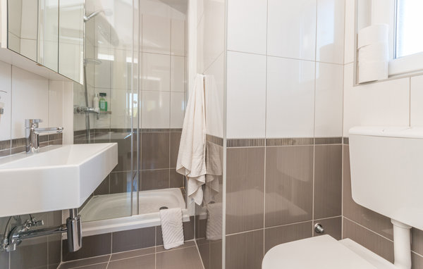 Semesterhus - Iz-Veli Iz , Kroatien - CDU540 703