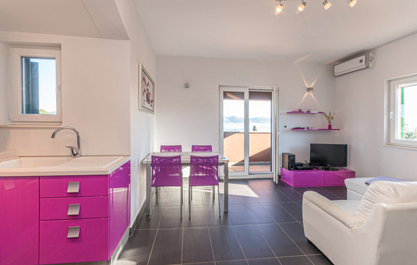 Semesterhus - Iz-Veli Iz , Kroatien - CDU540 303