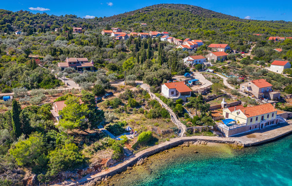 Semesterhus - Iz-Veli Iz , Kroatien - CDU540 89