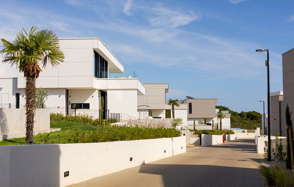 Ferienhaus - Ugljan , Kroatien - CDU676 83