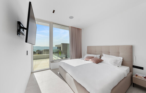 Ferienhaus - Ugljan , Kroatien - CDU681 601