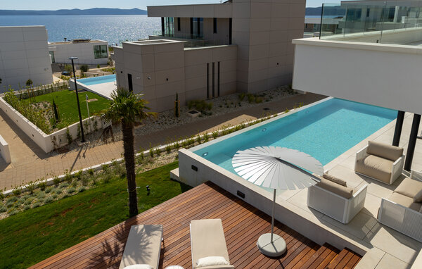 Vakantiehuis - Ugljan , Kroatië - CDU682 11