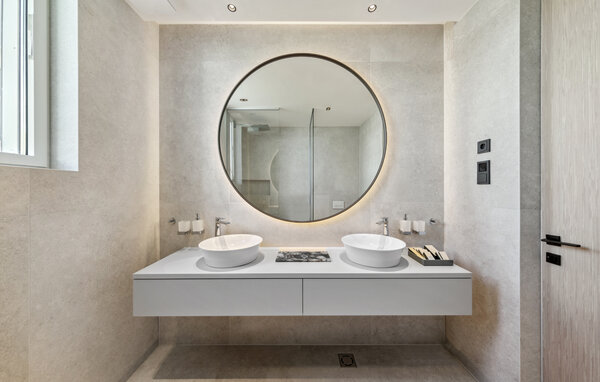 Domy wakacyjne - Ugljan , Chorwacja - CDU684 701