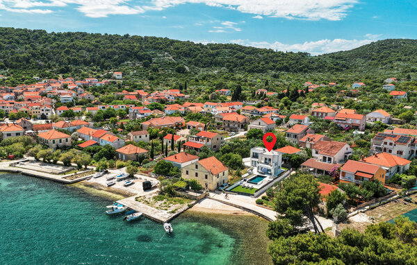 Holiday Home - Veli Iz , Croatia - CDU733 81