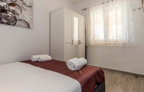 Holiday Home - Sibenik-Dubrava , Croatia - CDV005 614