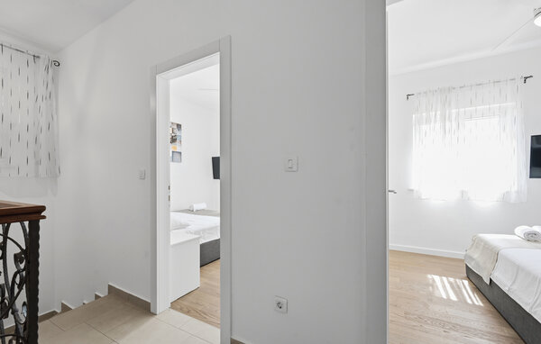 Holiday Home - Sibenik-Dubrava , Croatia - CDV005 506