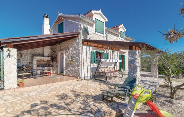 Vakantiehuis - Sibenik-Lozovac , Kroatië - CDV593 2