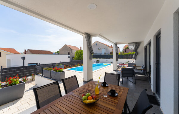 Domy wakacyjne - Zadar-Posedarje , Chorwacja - CDY013 101