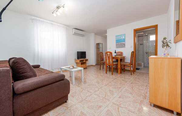 Apartment - Starigrad Paklenica-Seline , Croatia - CDY018 3