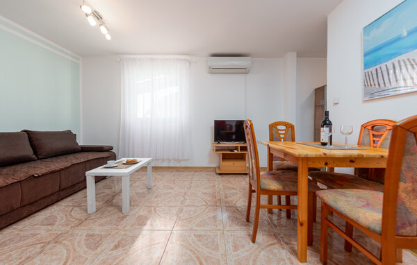 Apartment - Starigrad Paklenica-Seline , Croatia - CDY018 302