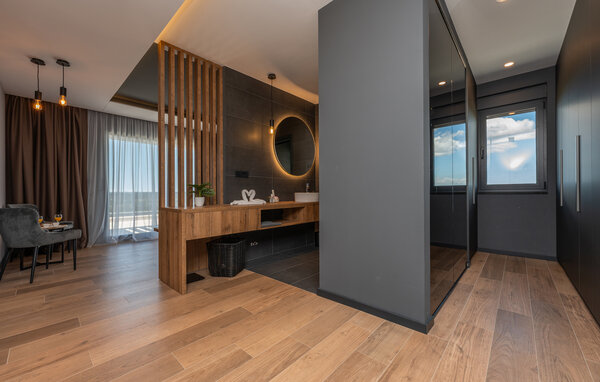 Domy wakacyjne - Biograd-Kakma , Chorwacja - CDY060 703