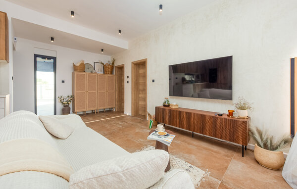 Holiday Home - Zadar-Brisevo , Croatia - CDY071 302
