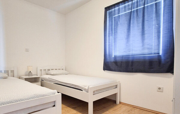 Holiday Home - Zadar - Maslenica , Croatia - CDY081 603
