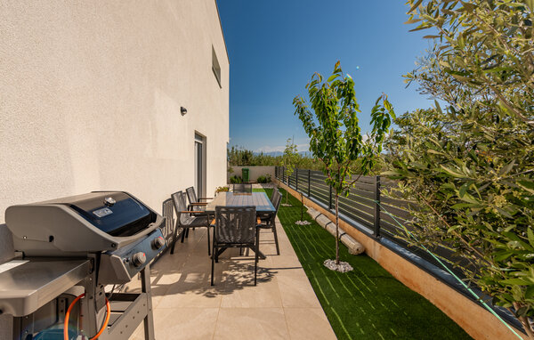 Vakantiehuis - Nin-Privlaka , Kroatië - CDY119 109