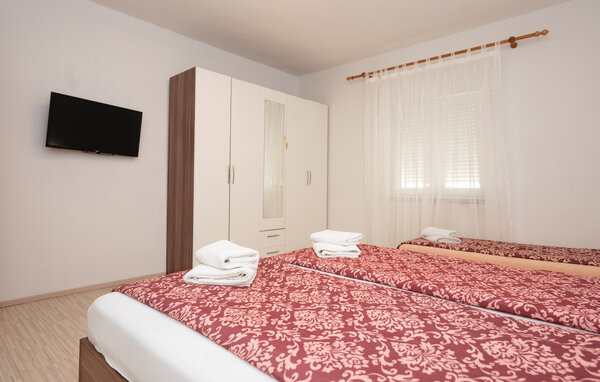 Holiday Home - Zadar-Pridraga , Croatia - CDY366 606