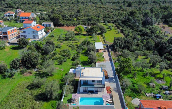 Holiday Home - Zadar-Sukosan , Croatia - CDY385 82