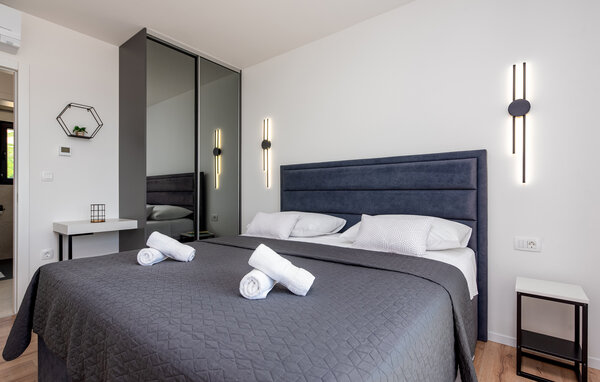 Domy wakacyjne - Starigrad Paklenica-Rovanjska , Chorwacja - CDY415 604