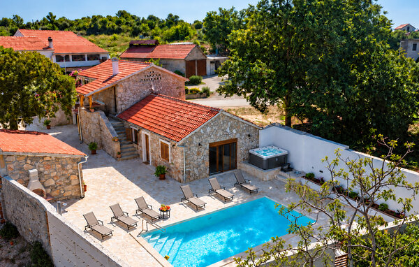 Ferienhaus - Zadar - Crljenik , Kroatien - CDY418 1