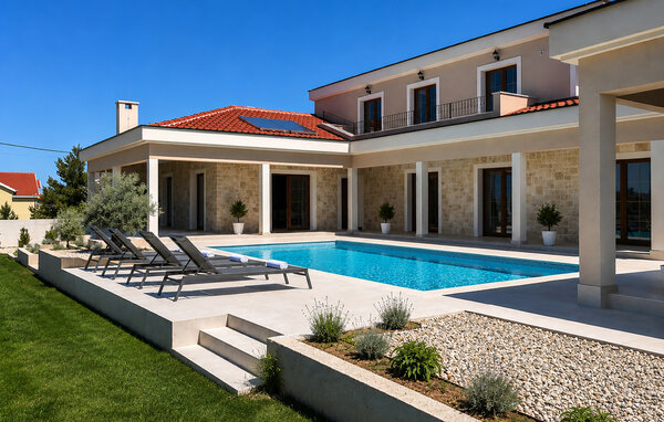 Feriehus - Nin- Vrsi , Kroatien - CDY471 1