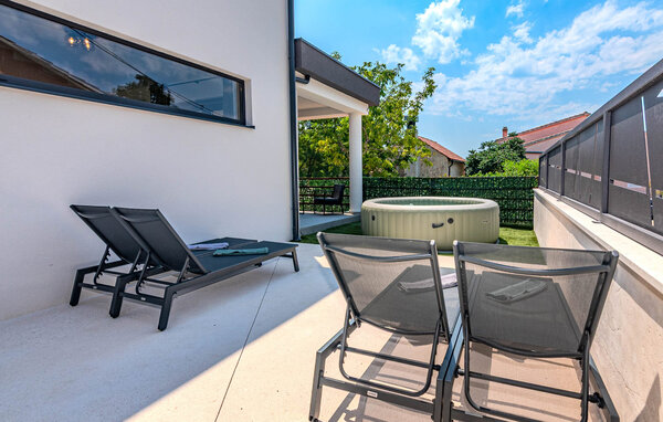 Domy wakacyjne - Biograd-Radasinovci , Chorwacja - CDY569 102