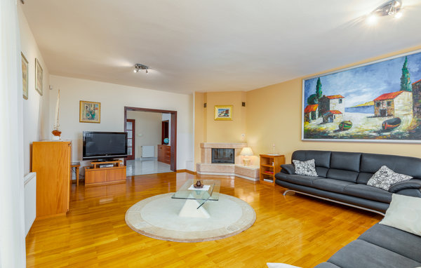 Holiday Home - Premantura , Croatia - CIA249 3