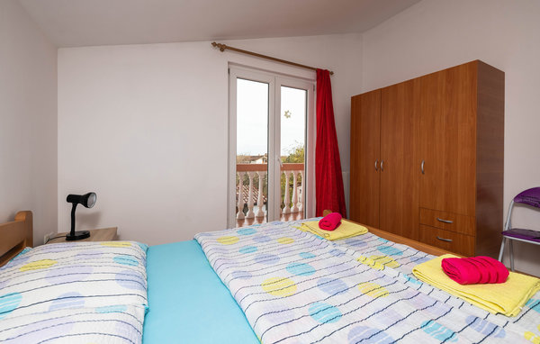Semesterhus - Pula-Radeki Glavica , Kroatien - CIC016 605