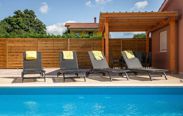 Semesterhus - Pula-Radeki Glavica , Kroatien - CIC016 11