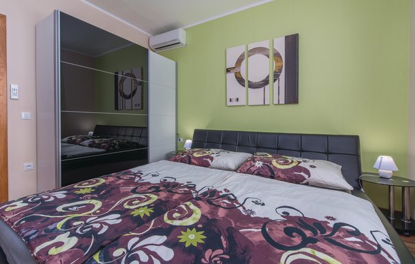Holiday Home - Visnjan-Kastelir , Croatia - CIC215 602