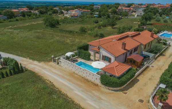 Holiday Home - Visnjan-Kastelir , Croatia - CIC215 83