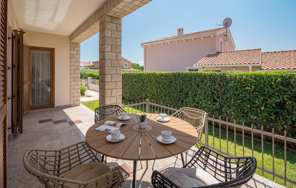 Holiday Home - Visnjan-Kastelir , Croatia - CIC215 101